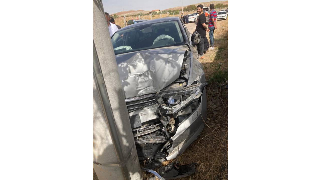 Arı Soktuğu İçin Alerji İğnesi Olmaya Giderken Kaza Yaptı: 2 Yaralı