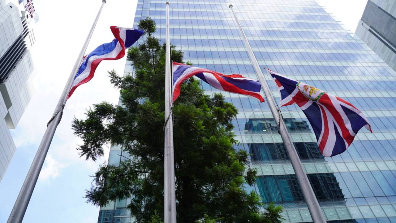 Tayland’da Bir Kreşe Silahlı Ve Bıçaklı Saldırı: 24’ü Çocuk 38 Ölü