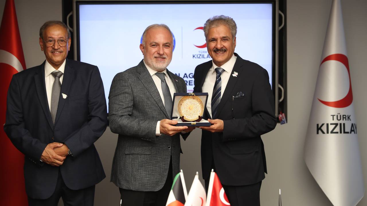 Türk Kızılay Ve Kuveyt Kızılayı’ndan Orman Yangını Ve Sel Bölgeleri İçin İş Birliği
