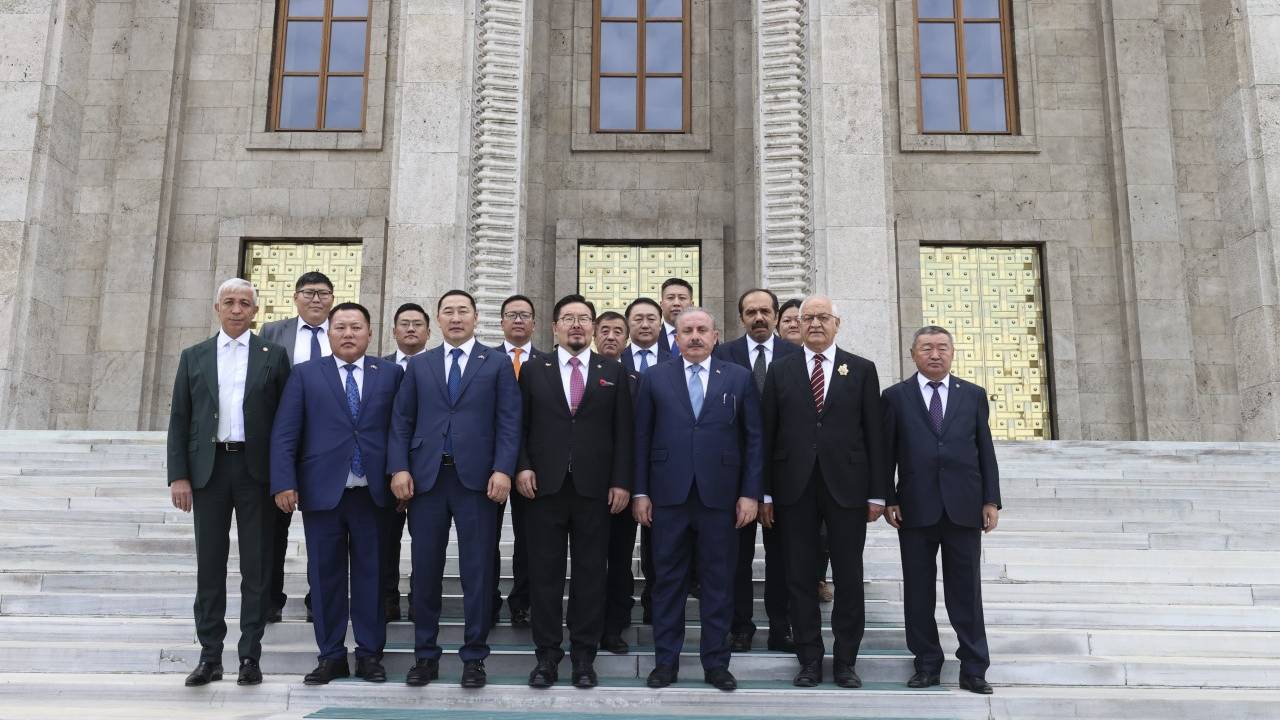 Tbmm Başkanı Şentop, Moğol Mevkidaşı İle Görüştü