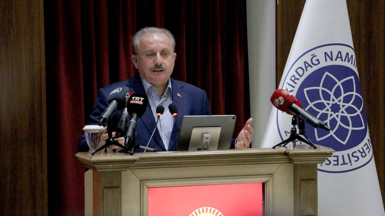 Şentop: Dünyayı Savaş Girdabına Sürükleyenleri İnsan Olmaya Davet Ediyorum