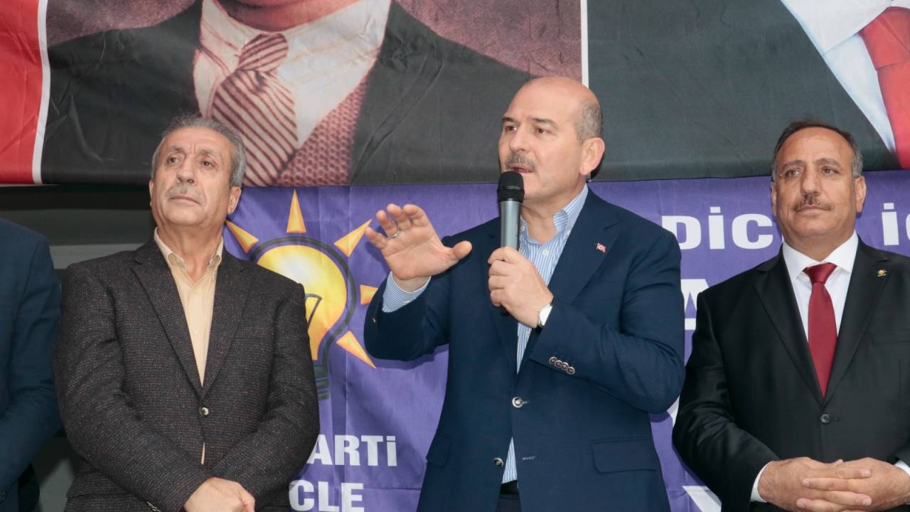Bakan Soylu: Voleybol Oyuncusu Değiştirir Gibi Başbakan Değiştiriyorlar (2)
