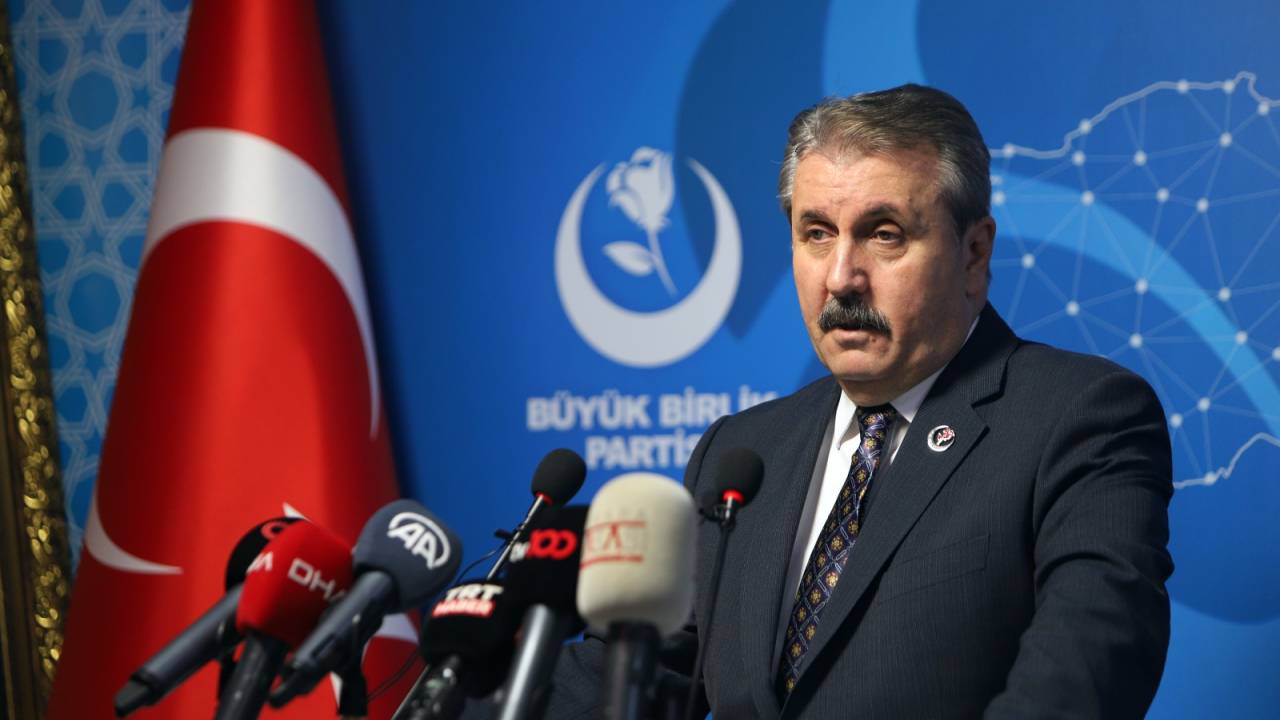 Destici: İyi Parti Referandumu Destekleyecektir