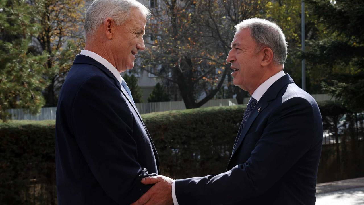 Bakan Akar, İsrailli Mevkidaşıyla Bir Araya Geldi (2)