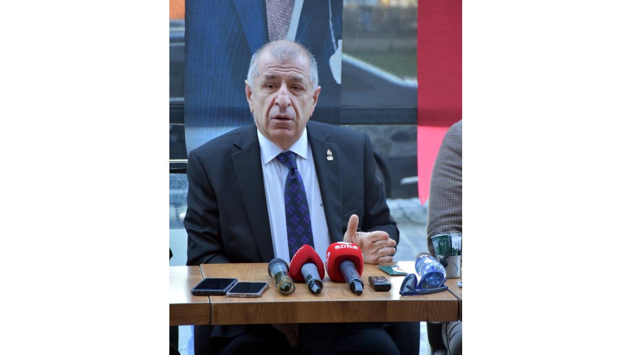 Ümit Özdağ: Mansur Yavaş'ı Herhangi Bir Şart İleri Sürmeden Destekleriz