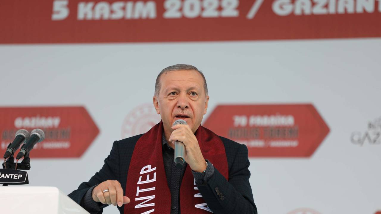 Cumhurbaşkanı Erdoğan: Birileri kıta kıta geziyor