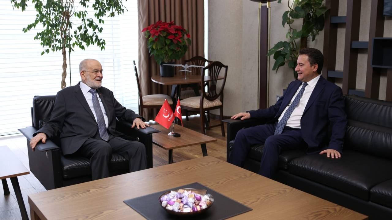 Babacan, 6'lı masa toplantısı için ikili görüşme turuna başladı