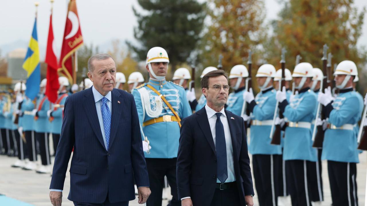 Erdoğan, İsveç Başbakanı Kristersson'u resmi törenle karşıladı