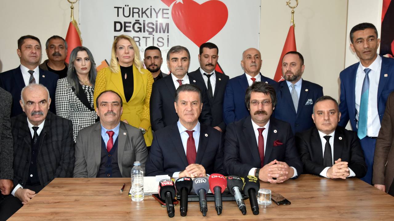 Sarıgül: Savaşların arkasında Amerika var