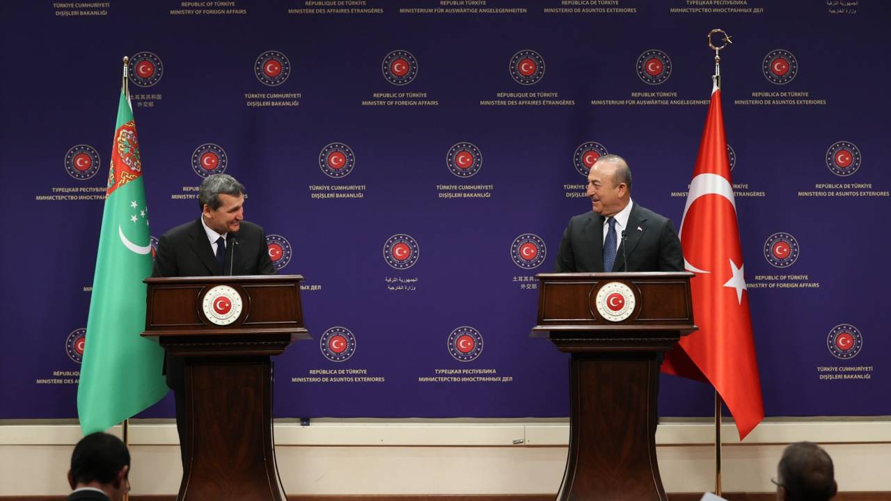 Bakan Çavuşoğlu: Arzumuz Türkmenistan'ın da TDT'ye tam üye olması