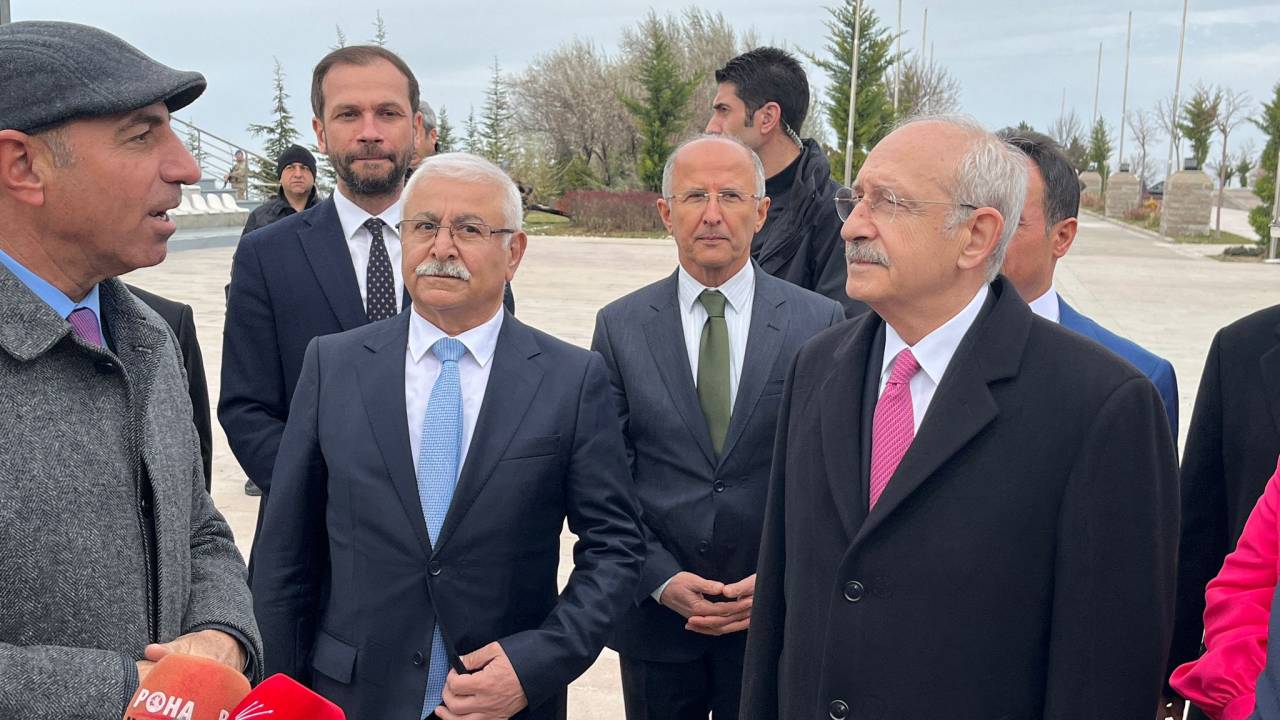 Kılıçdaroğlu, kanaat önderleri ve STK temsilcileri ile buluştu