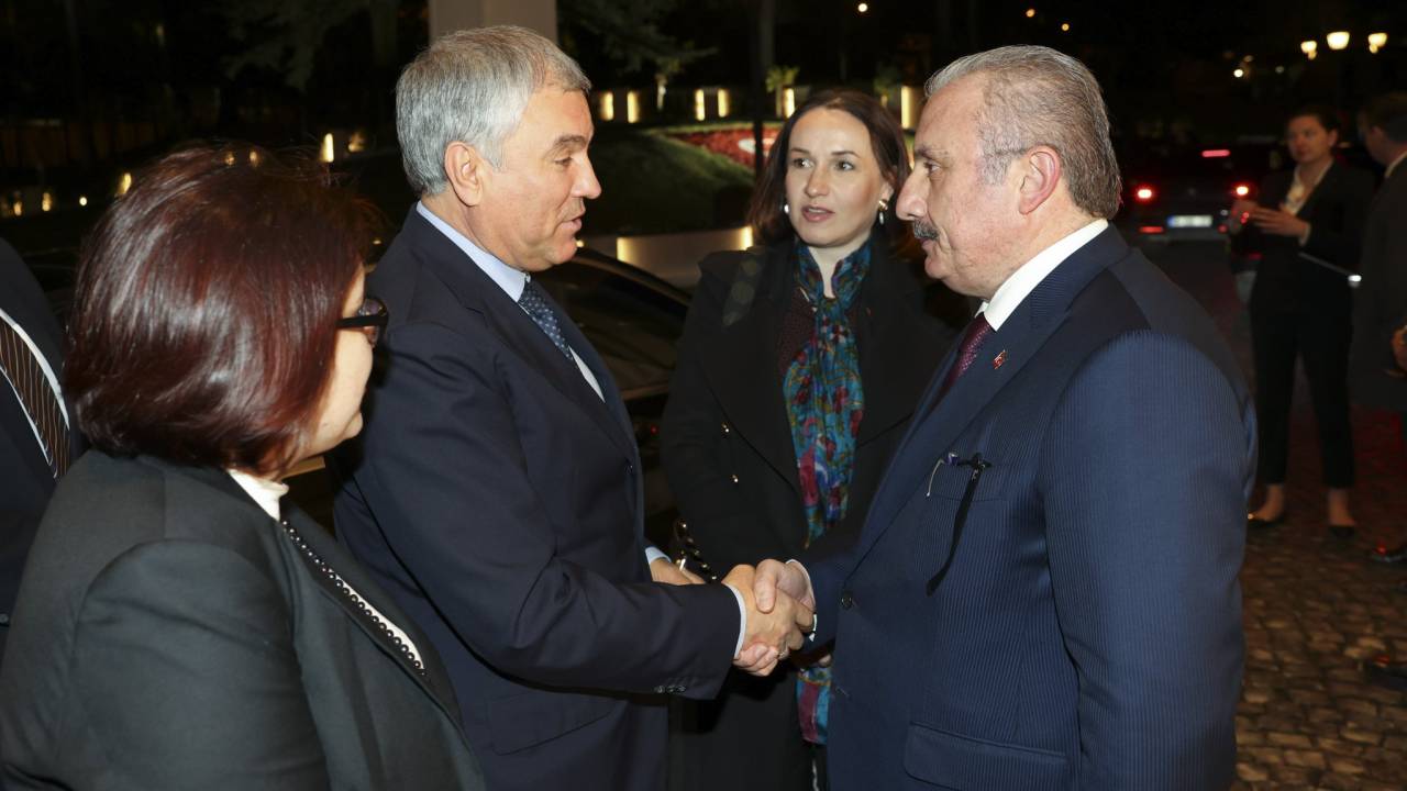 TBMM Başkanı Şentop, Rusya heyeti onuruna akşam yemeği verdi