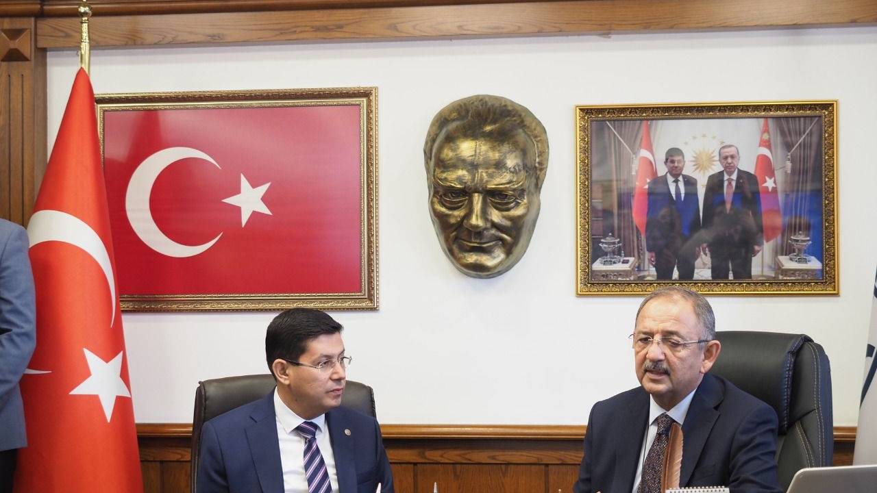 AK Parti'li Özhaseki, Aydın'da