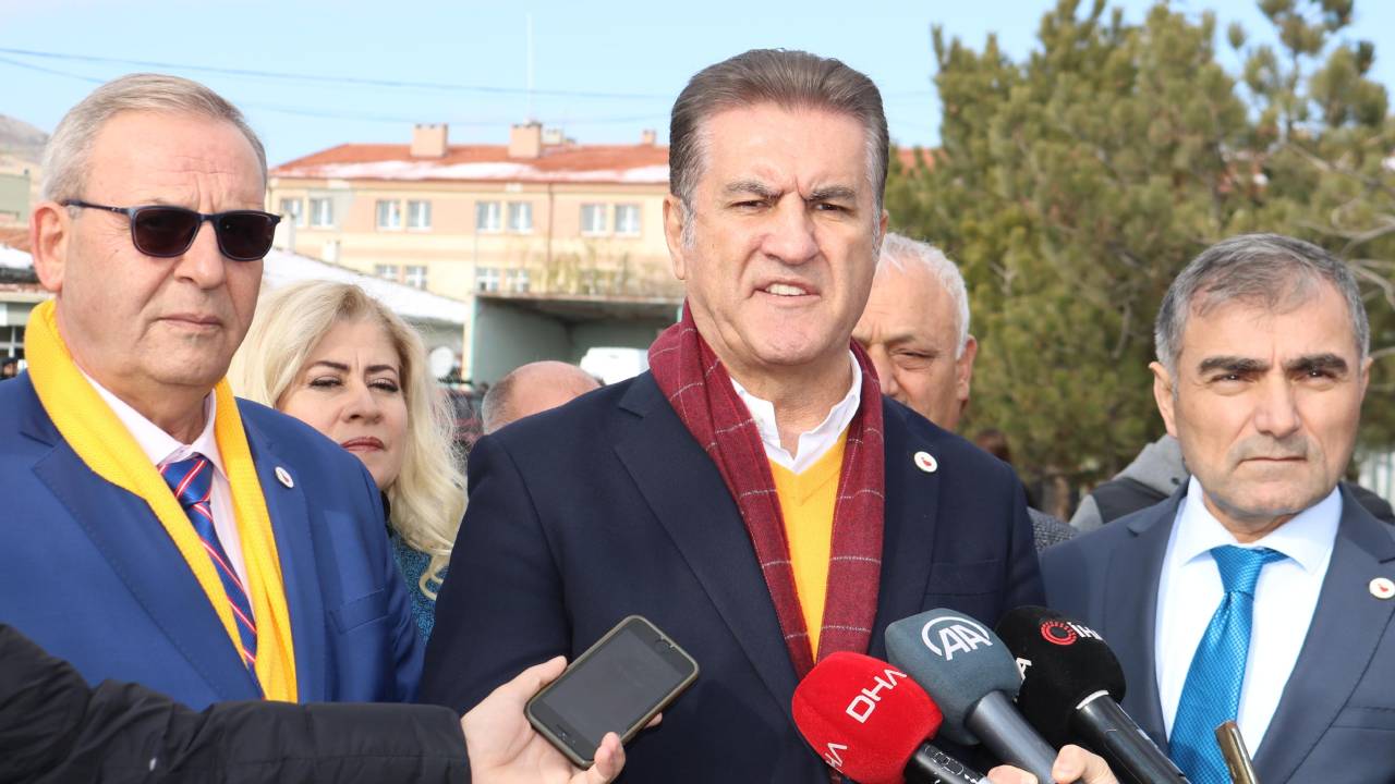 Sarıgül: Belediye başkanlarını adliye koridorlarında değil, şantiyelerde görmek istiyoruz