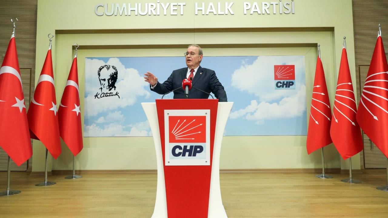 CHP'li Öztrak: 6 liderin hedefi masadan tek adayın çıkması
