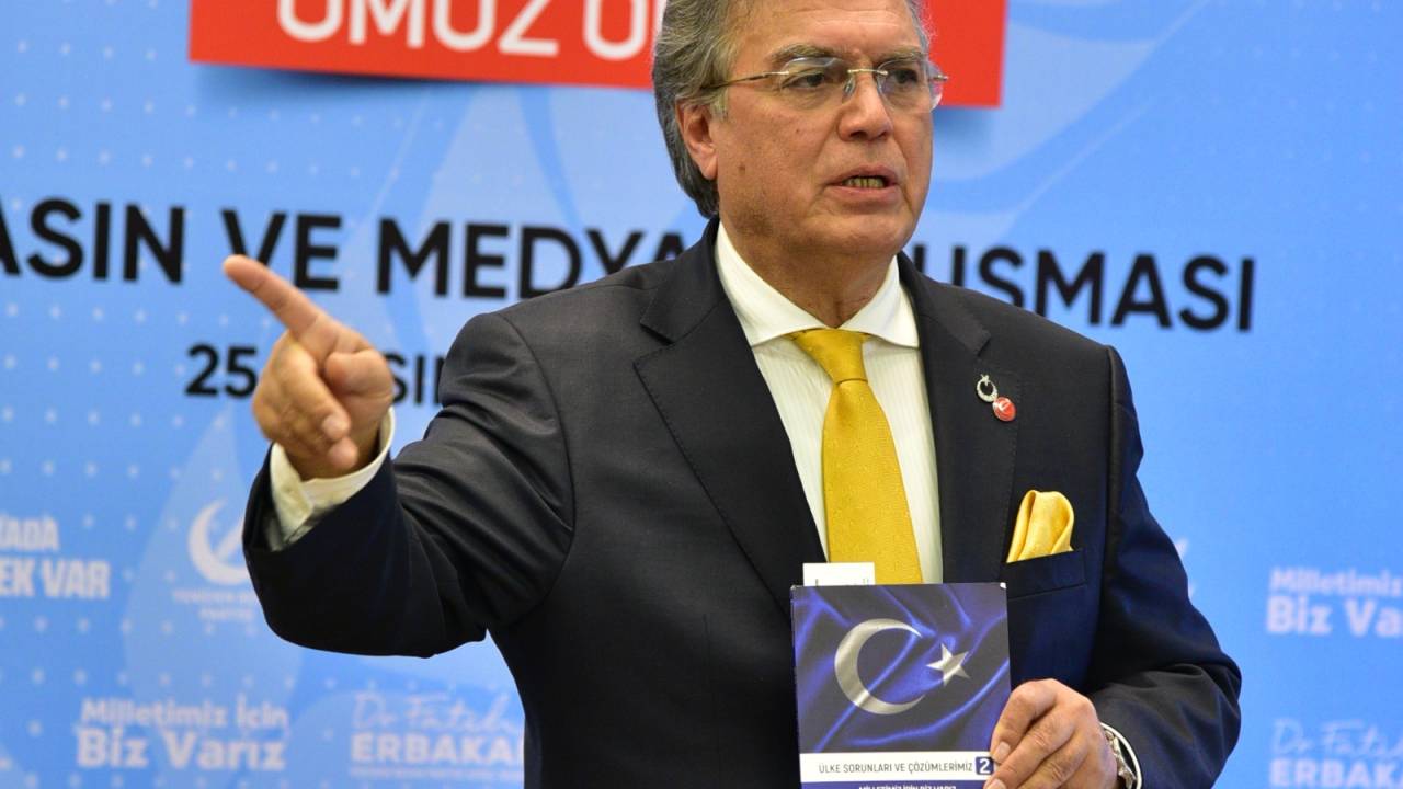 Yeniden Refah'lı Prof. Dr. Aydal: Yeni bir beyin göçü ile karşı karşıya kalabiliriz