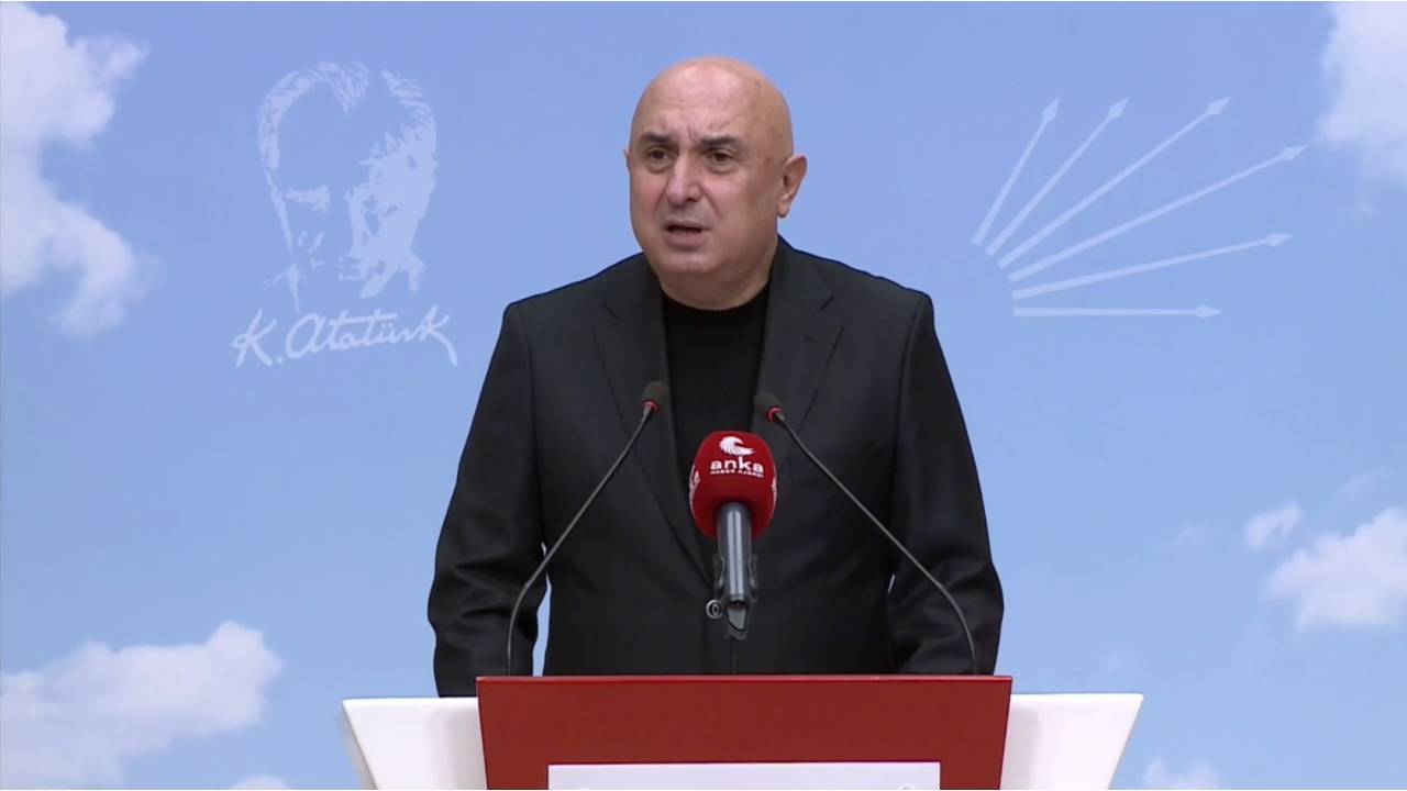 CHP'li Özkoç: Siz Türkiye Cumhuriyeti'nin komutanlarısınız