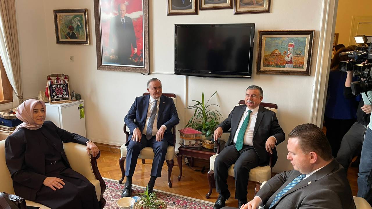 AK Parti Grup Başkanı Yılmaz: Anayasa düzenlemesi, haftaya komisyonda