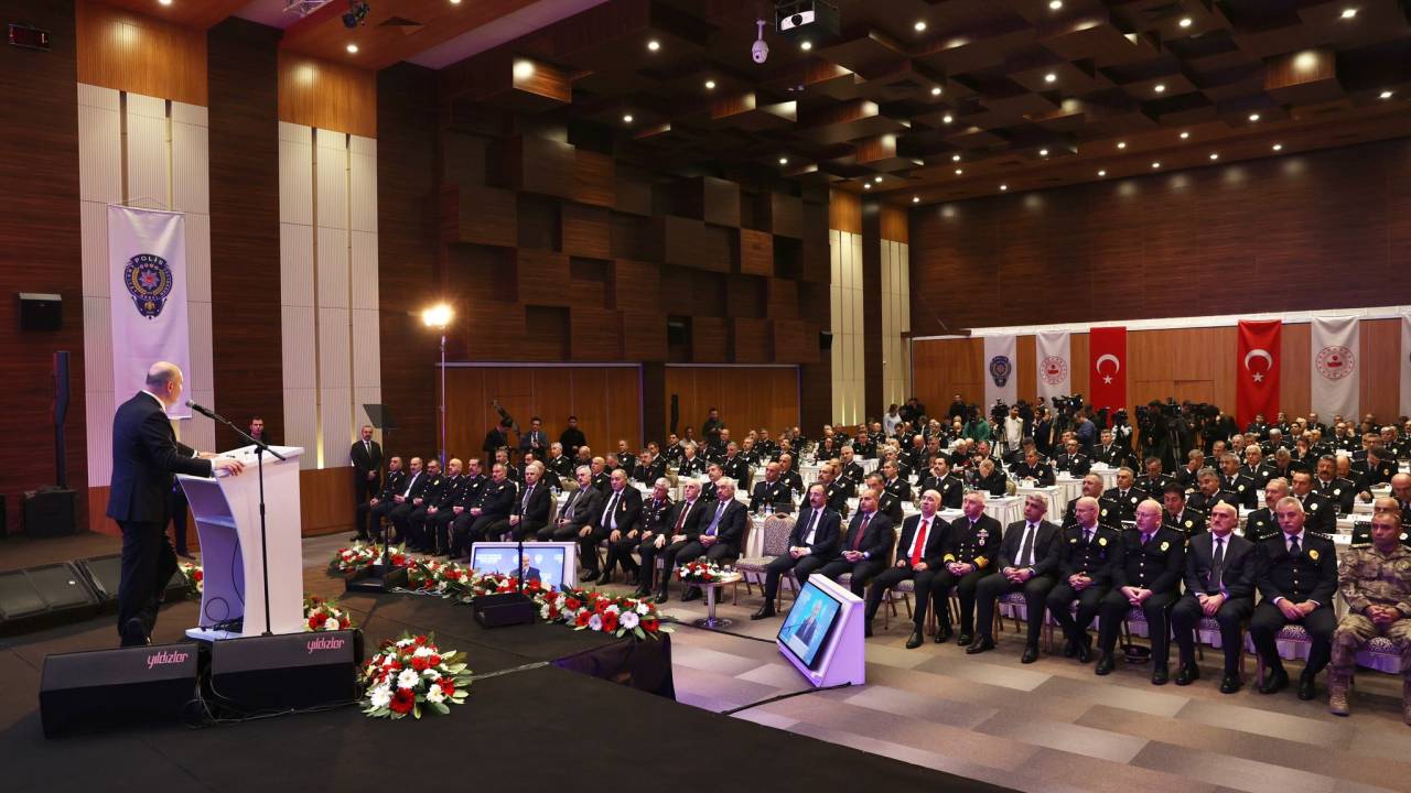 Bakan Soylu: Seçimin güvenliği jandarma ve polisimize emanettir