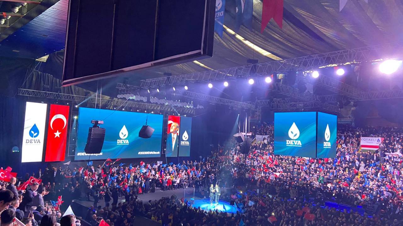 Babacan: Cumhuriyet tarihinde böylesine hazır siyasi program olmadı