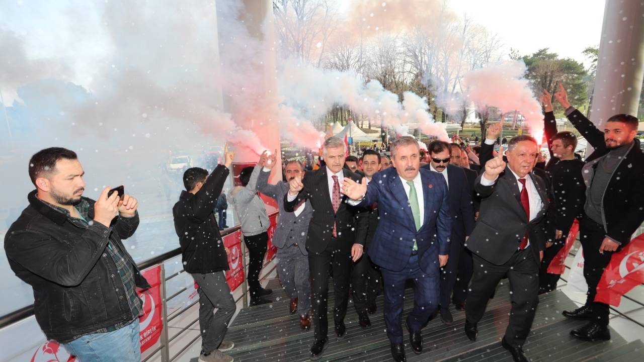 Destici: 6’lı masa yetkiyi eline geçirirse, Türkiye, Suriye gibi, Libya gibi kaosa gider