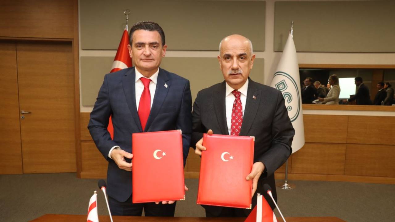 Bakan Kirişci, KKTC'li mevkidaşı ile görüştü