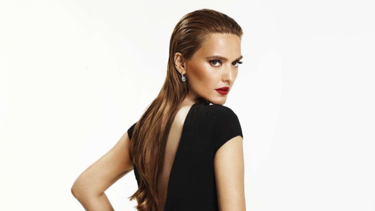 Demet Akalın'a vize şoku! Konseri iptal olabilir...