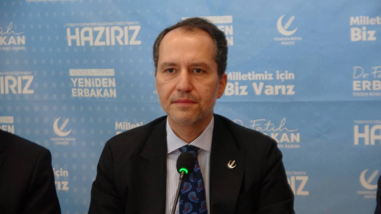 Fatih Erbakan'dan İsveç'te Kur'an-ı Kerim'in yakılma girişimine tepki