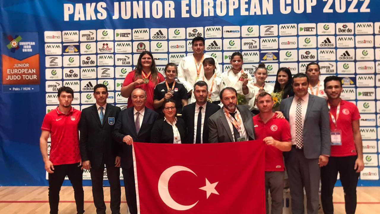 Genç Milliler, Avrupa Kupası'nda Kapanışı 3 Altın, 1 Bronz Madalya İle Yaptılar