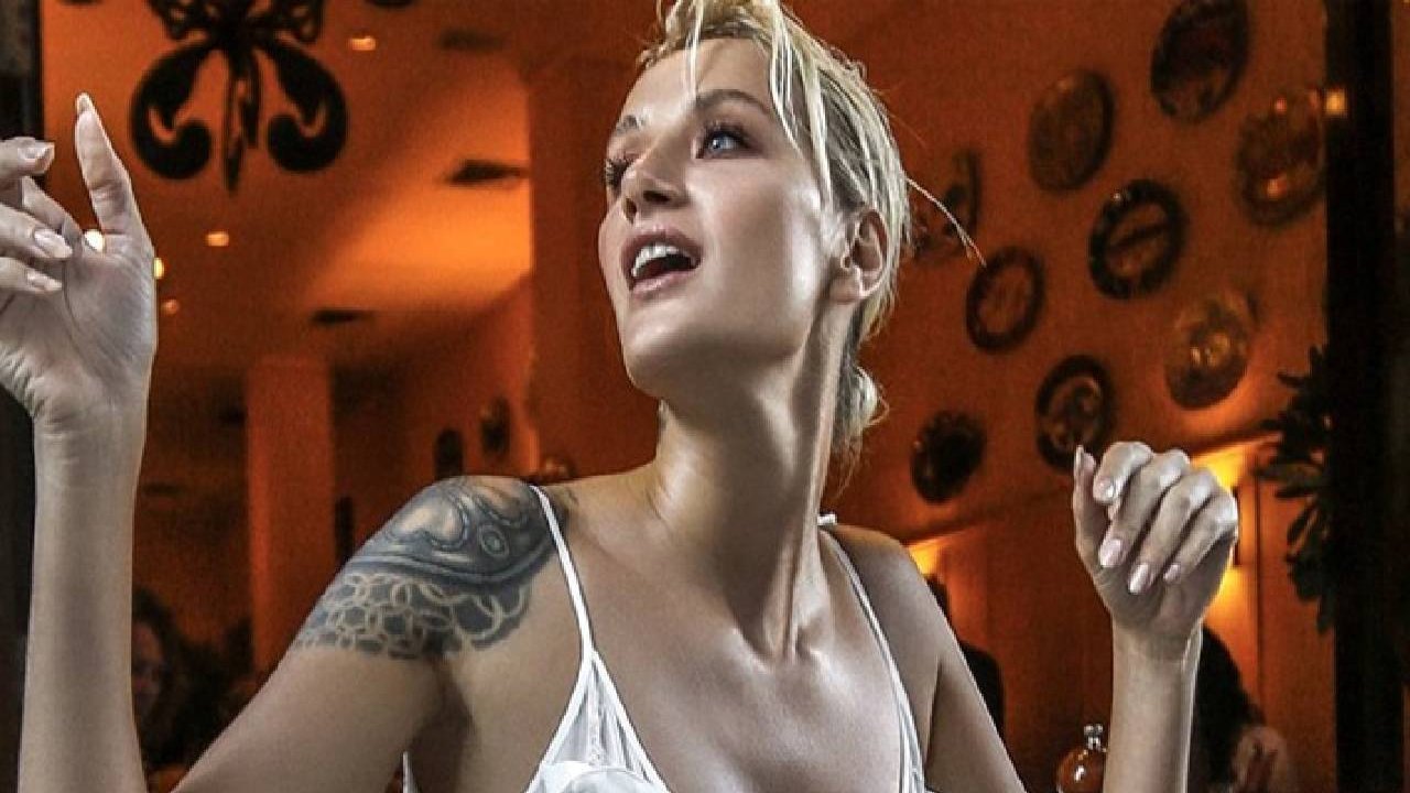 Didem Soydan özüne döndü! Fotoğrafı beğeni yağmuruna tutuldu...