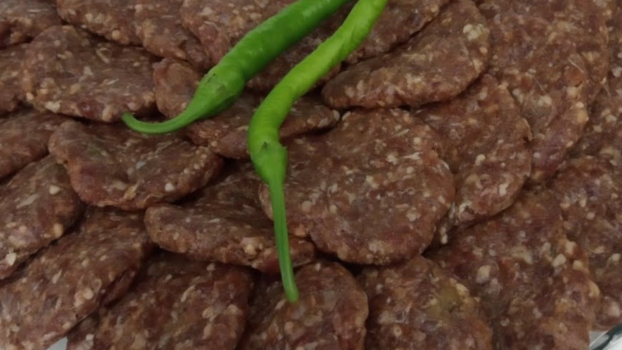 Gerçek kasap köfte böyle yapılır, 25 yıllık usta tarifini ve püf noktasını verdi