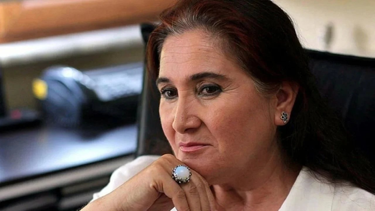 Sabahat Akkiraz'dan acı haber! Depremde 'en' yakınını kaybetti...