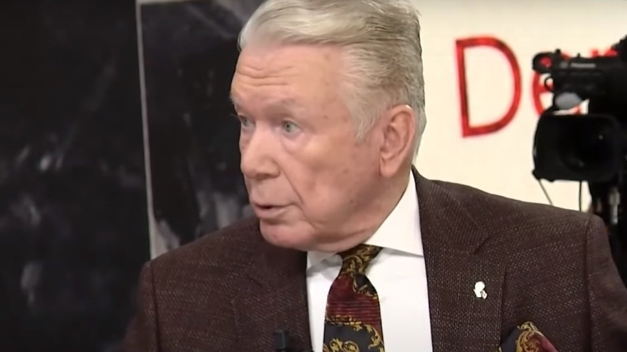 Uğur Dündar, deprem bölgesinde yaşadıklarını anlattı: Günlerdir rüyalarıma giriyor, utanıyorum...