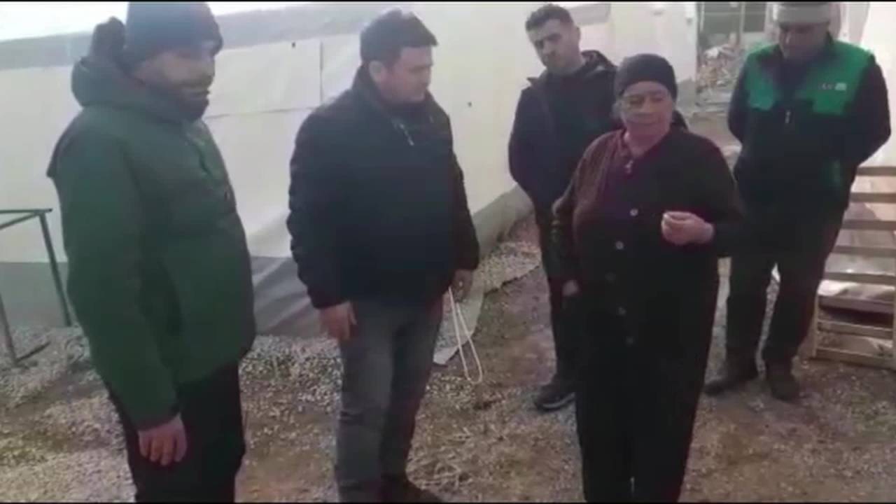 Depremde Tapusuz Evleri Yıkılan Nurhaklı Depremzedeler Çözüm Bekliyor