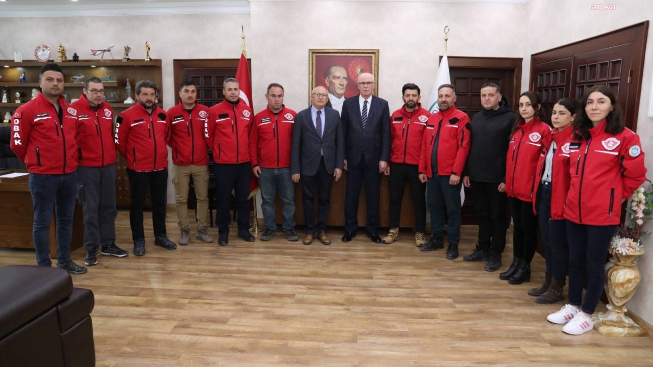 Utku Çakırözer’den Odunpazarı Belediye Başkanı Kurt’a Ve Obak’a Teşekkür Ziyareti