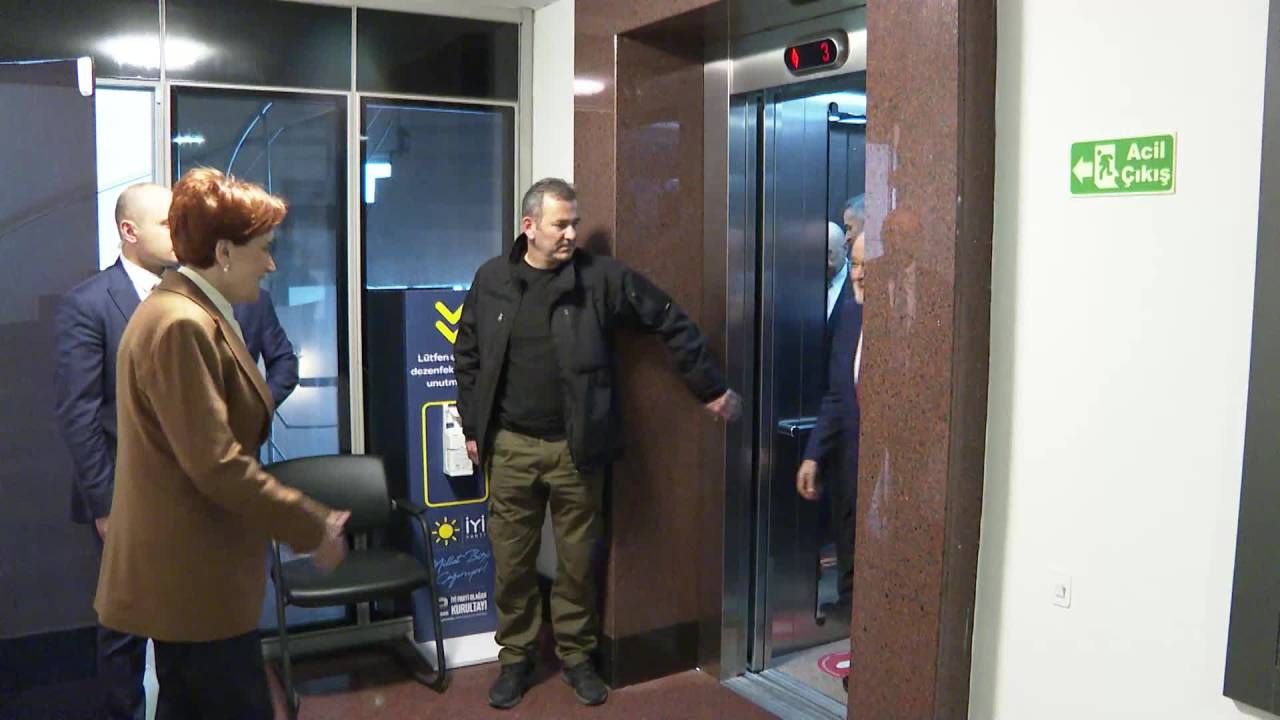 Saadet Partisi Genel Başkanı Karamollaoğlu, Akşener’i Ziyaret Etti