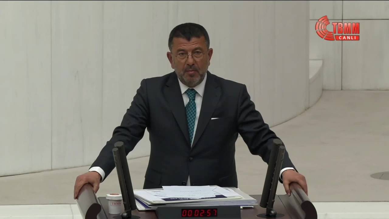 Veli Ağbaba: Deprem Bir Ayı Geçti, Hala Çadır Yok. Vallahi Yok, Billahi Yok