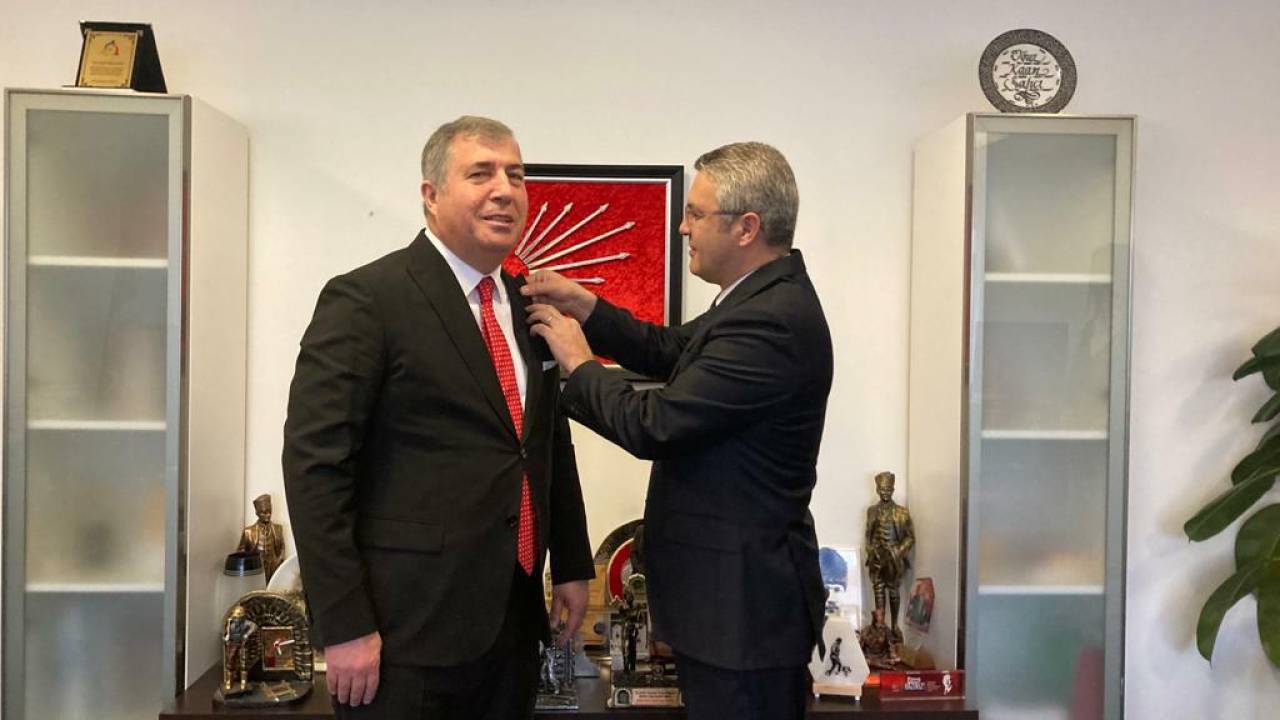 Mehmet Emin Nehrozoğlu Chp’ye Katıldı