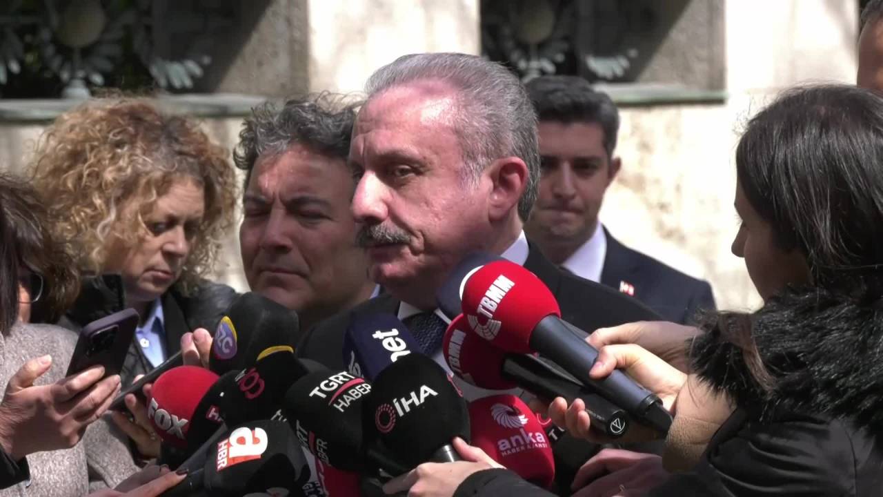 Mustafa Şentop: Hukuken Hiçbir Sorun Yok. Sayın Recep Tayyip Erdoğan’ın İkinci Defa Adaylığı Söz Konusudur