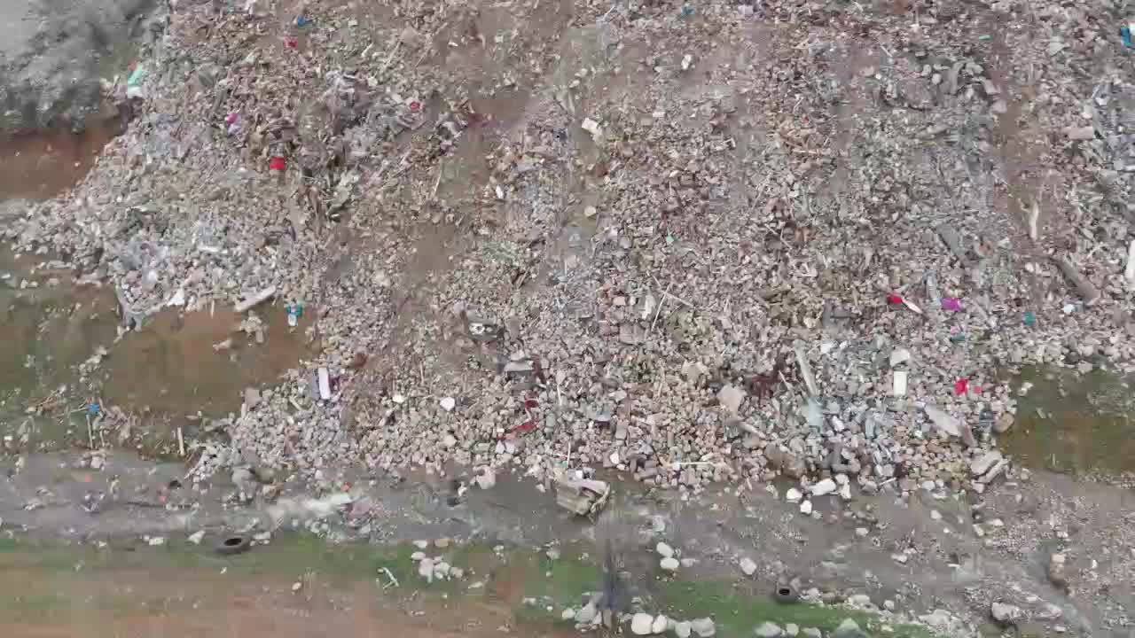 Nurhak Belediye Başkanı İlhami Bozan: “Hafriyatlar Dere Yataklarına Dökülüyor”