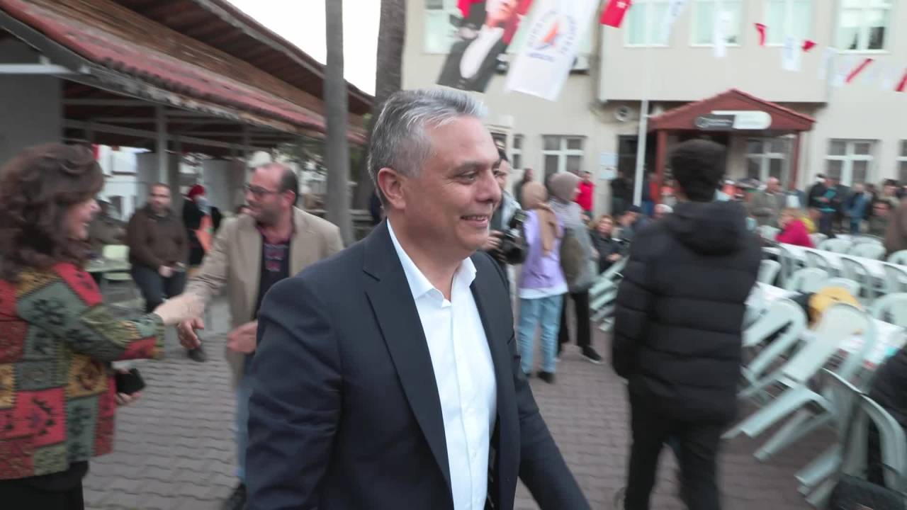 Muratpaşa Belediyesi'nin Kaleiçi'nde Düzenlediği İftarda Merhum Mahalle Muhtarı İçin Mevlit Okutuldu