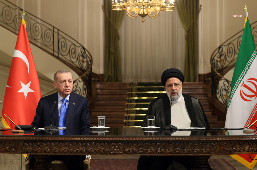 Cumhurbaşkanı Erdoğan, İran Cumhurbaşkanı Reisi İle Telefonda Görüştü
