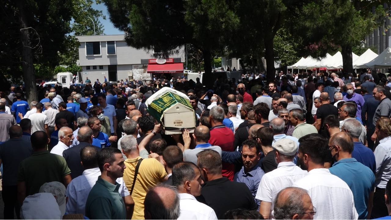 Kazada Hayatını Kaybeden Dsp Genel Başkan Yardımcısı Hüseyin Kul, Toprağa Verildi