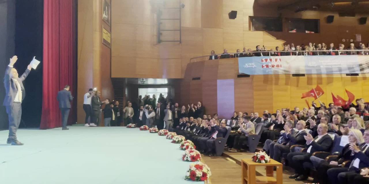 Chp, Bursa'da Milletvekili Adaylarını Tanıttı: "Bursa'da Ve Türkiye'de İktidar Olacağız"