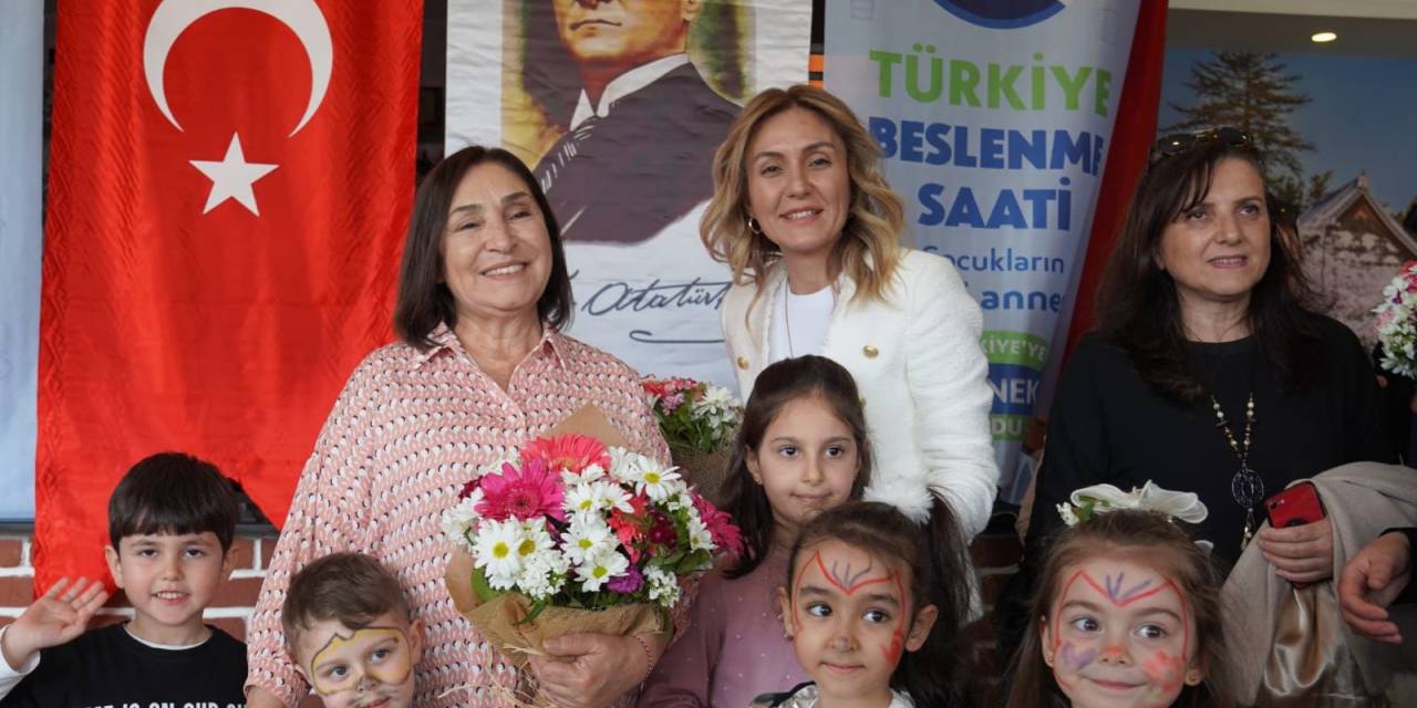 Selvi Kılıçdaroğlu: “Bu Güzel Geleceği Hep Birlikte İnşa Edeceğiz, Hiç Şüphem Yok”