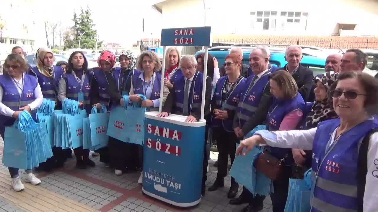 Rize’de Chp’li Kadınlar, Aile Destekleri Sigortası'nı Anlattı