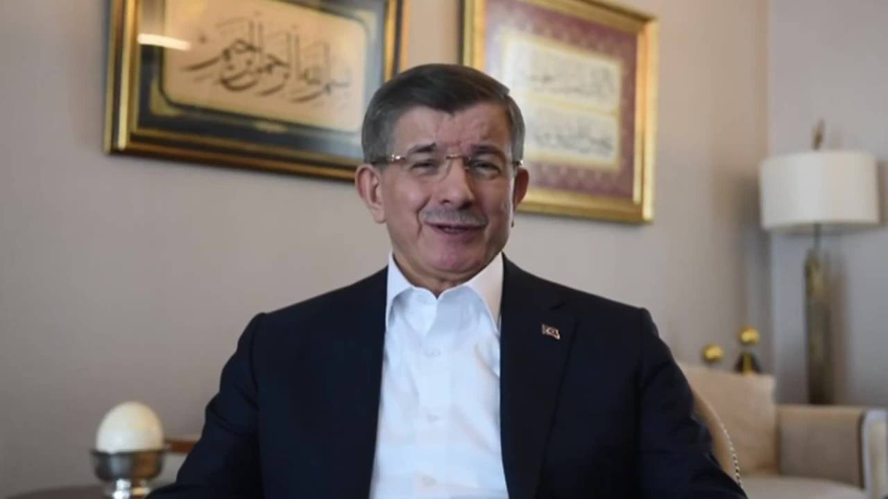 Davutoğlu: “Sünniler Ve Aleviler Türkiye’nin Geleceğini İnşa Ederken ‘Siz Kimsiniz’ Diye Sormayacağız”