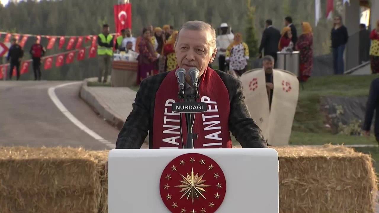 Erdoğan: “14 Mayıs Lgbt'cilere, Kadına Şiddetin Yanında Olanlara Ders Verme Günü Olacaktır”