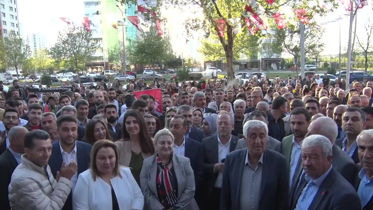 Sezgin Tanrıkulu: "Herkes, Her Sabah Barışa Uyanacak"