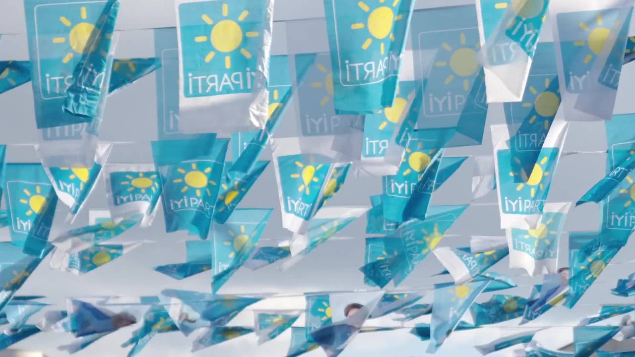 Akşener'den Seçim Şarkısı Paylaşımı